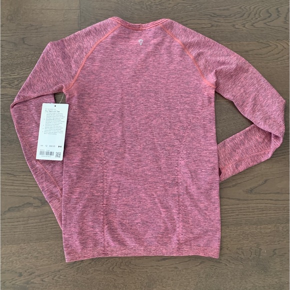 Lululemon Ivivva girl fly tech Long sleeve top size 12 - Picture 4 of 8